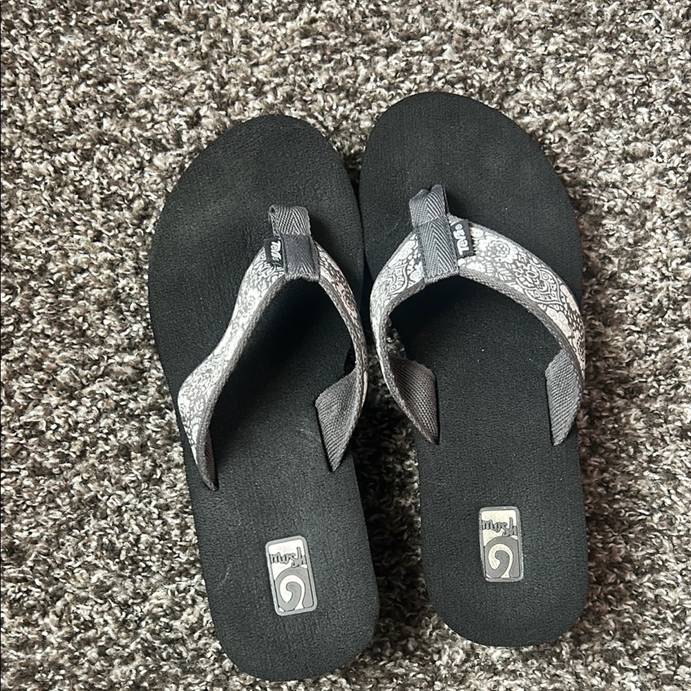 TEVA Gray and Black Flip Flops - Picture 2 of 3